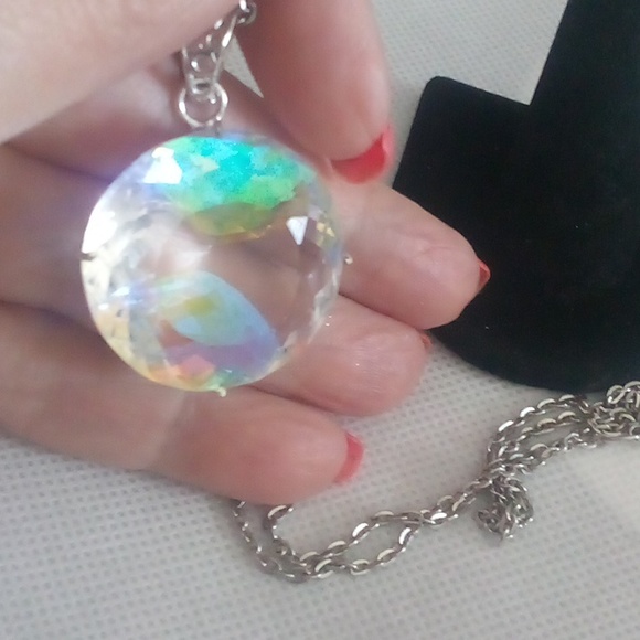 Huge 82ct cushion cut Mystic Topaz pendant 🤗💐 - Picture 3 of 8